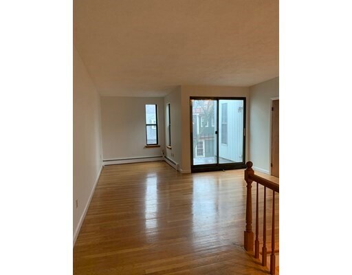 Foto del edificio - 22 Main St