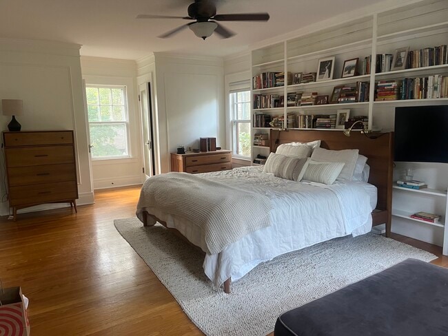 master bedroom - 106 Circle Rd