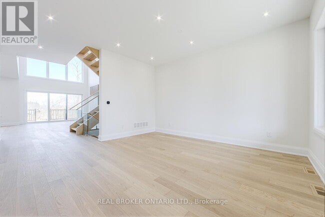 Building Photo - 496 Duclos Point Rd