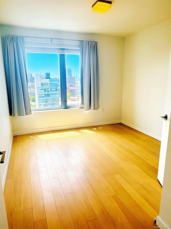 Foto del edificio - 138-35 39th Ave
