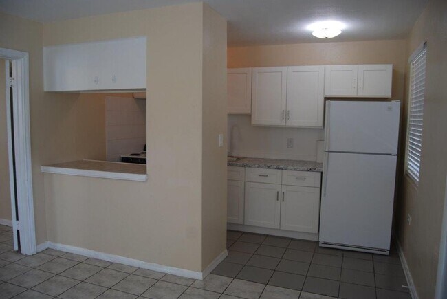 Foto del edificio - 6402 Gulf Winds Dr