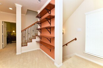 Building Photo - 1226 Sopris Dr