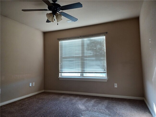 Foto del edificio - 6009 S 37th St