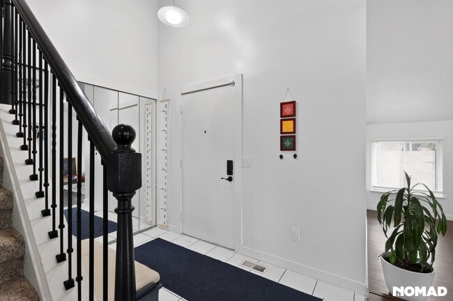 Building Photo - 1225 Whittier Dr