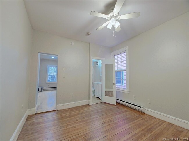 Building Photo - 45 Tilley St