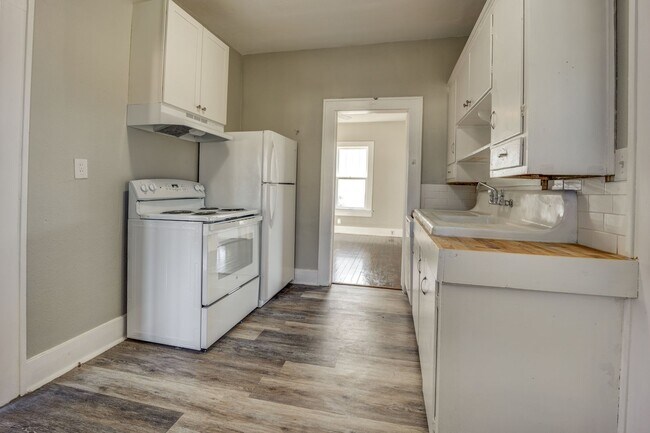 Foto del edificio - 419 N 23rd St