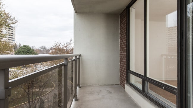 Building Photo - Professionally managed 1 bedroom apartment for rent