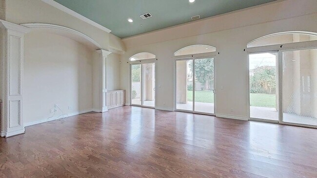 Foto del edificio - 2716 Caroline Way