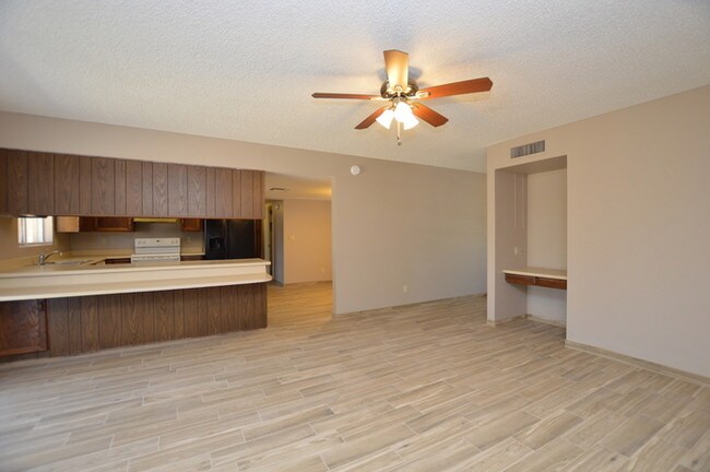 Foto del edificio - Ready for Move In !