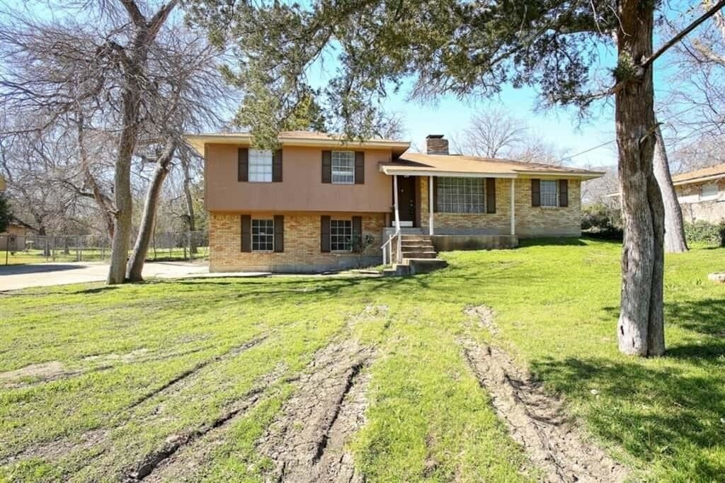 209 Evelyn St, DeSoto, TX 75115 House for Rent in DeSoto, TX