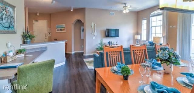 Building Photo - 4 br, 2 bath Condo - 505 Terrace Ridge Circle