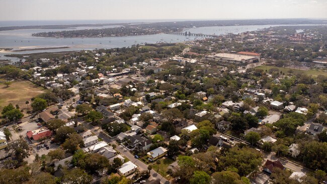 Foto del edificio - 3/1.5 Downtown St. Augustine Home