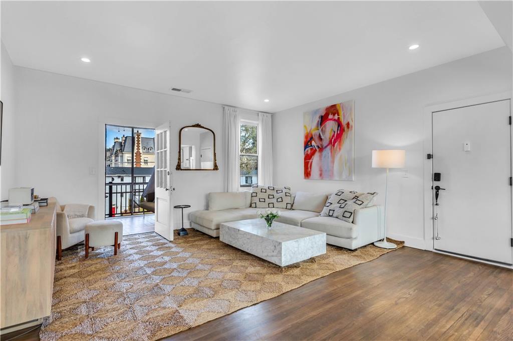 Foto principal - 88 Peachtree Memorial Dr NW