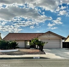 Building Photo - 29267 Summerset Dr