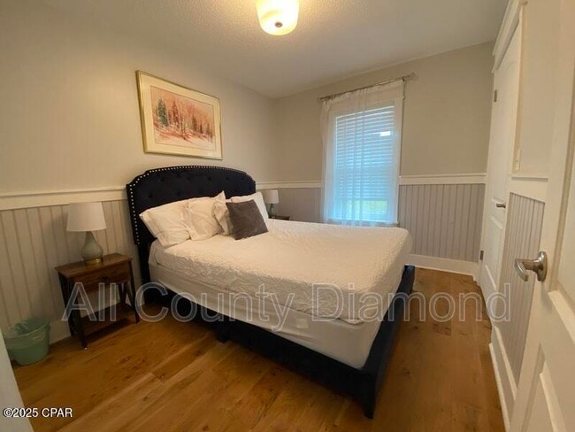 Foto del edificio - 704 Water Oak Dr