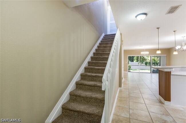 Building Photo - 8599 Athena Ct