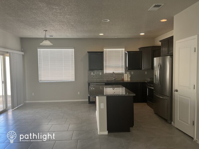 Building Photo - 1429 Terrazas Ct