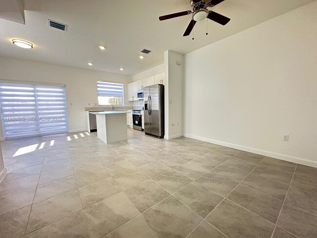 Foto del edificio - 26848 SW 121st Ave