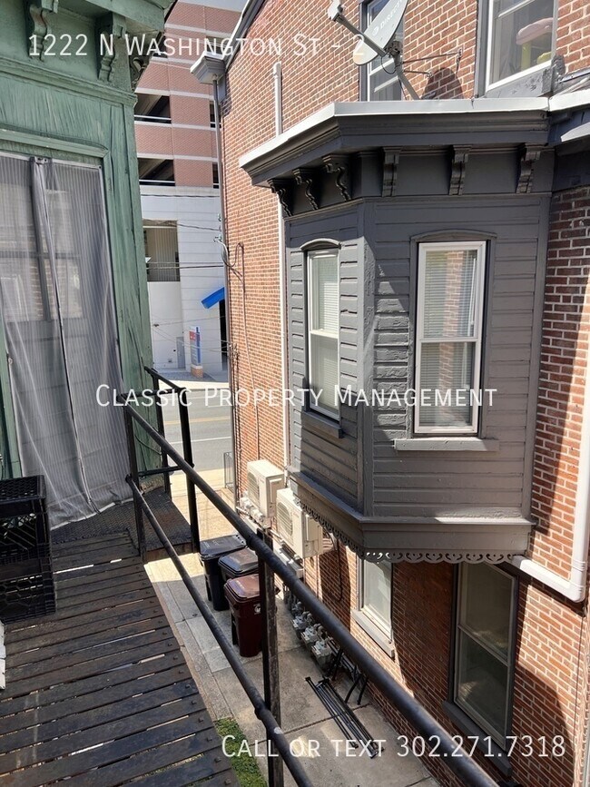 Foto del edificio - 1222 Washington St