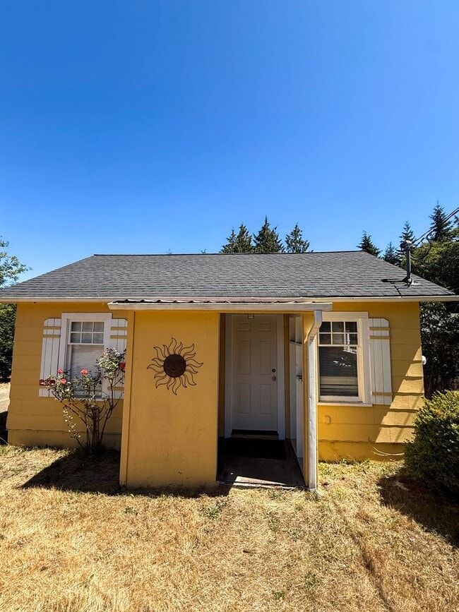 Building Photo - 11224 Rhody Dr