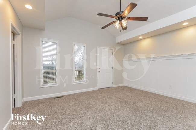 Foto del edificio - 109 Pinehurst Rd