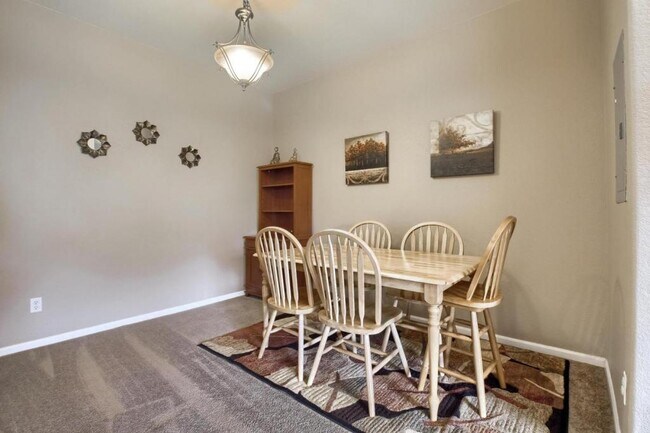 Foto del edificio - 15700 E Jamison Dr #9202