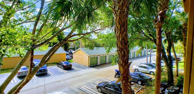 Foto del edificio - 4045 W McNab Rd