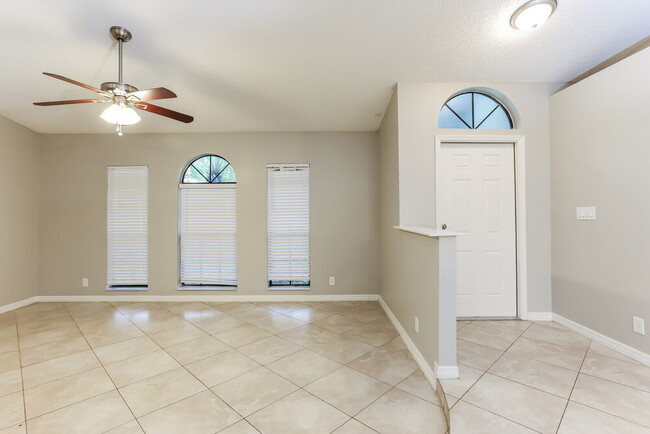 Foto del edificio - 487 SW 169th Terrace