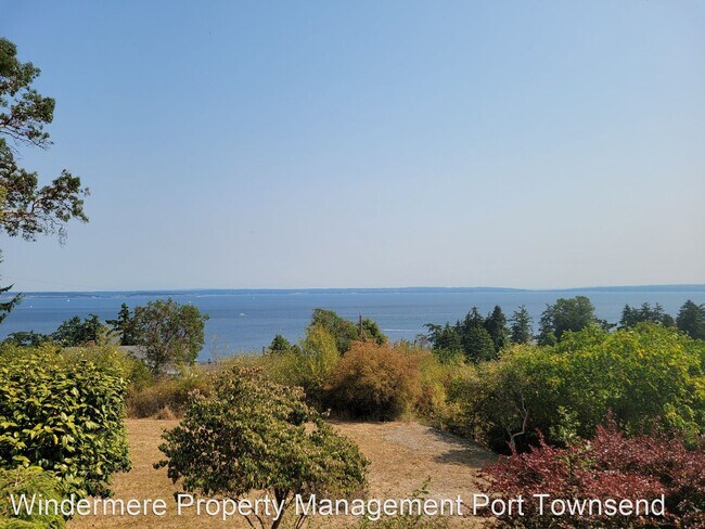 Foto del edificio - 1 br, 1.5 bath House - 519 Cosgrove Street