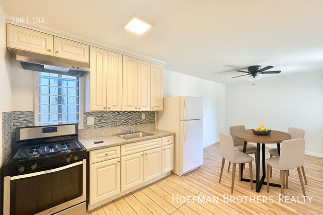 Building Photo - 5419 Harold Way