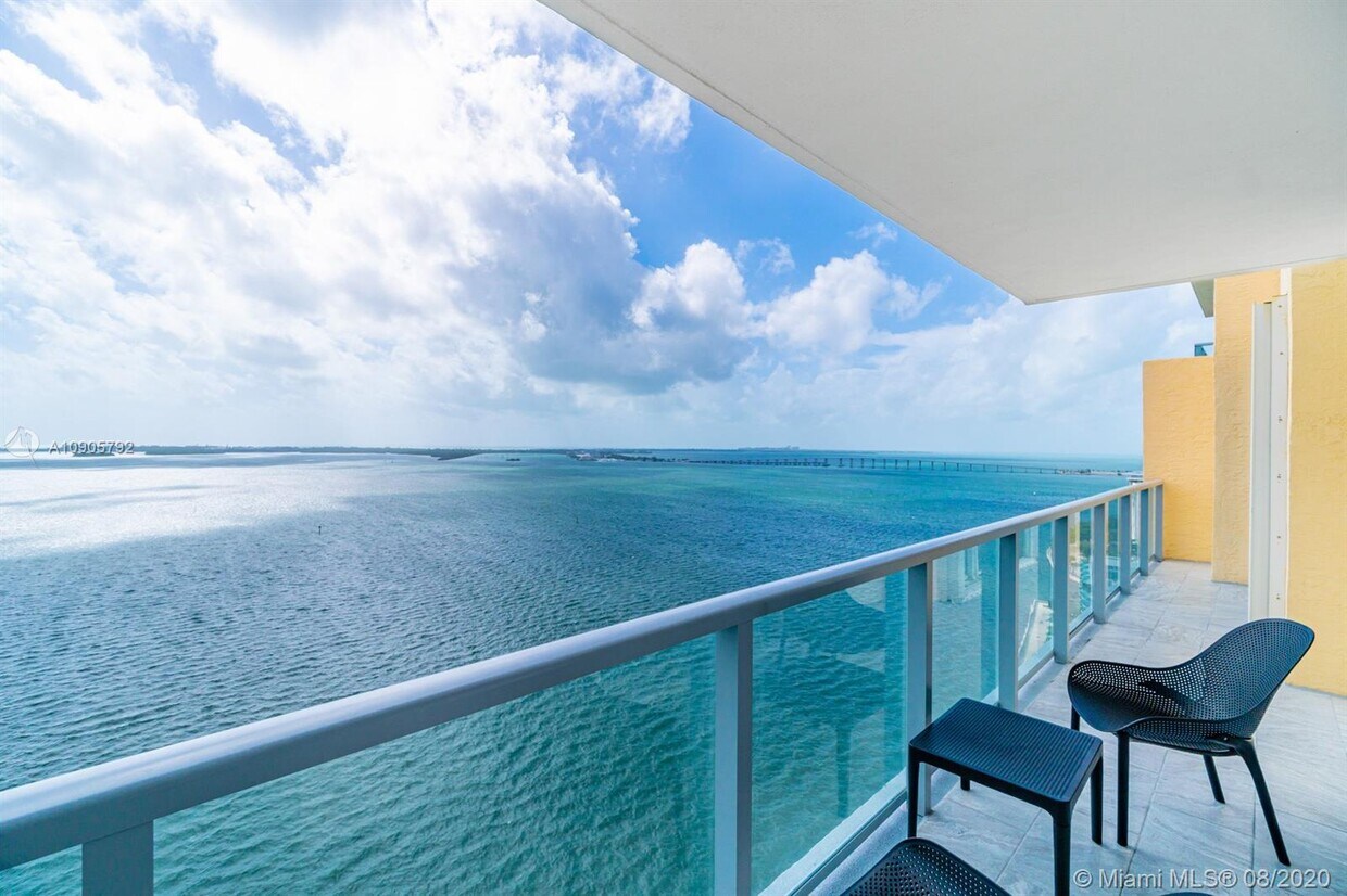 1155 Brickell Bay Dr Unit 2010, Miami, FL 33131 Condo for Rent in