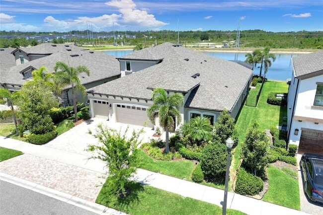 Building Photo - 14610 Red Castle Ave