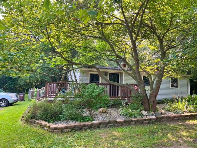 Photo - 8001 Blackman Rd (Jackson, MI) House