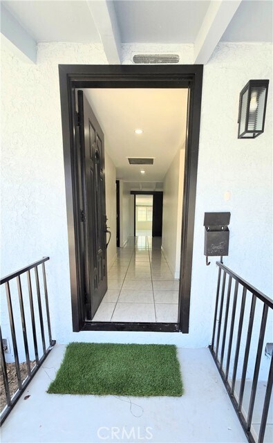 Building Photo - 14548 Cortina Dr