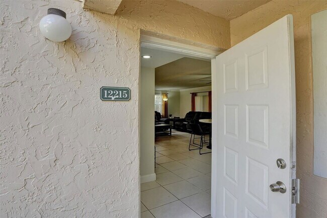 Building Photo - 12215 Royal Palm Blvd
