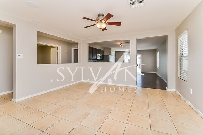 Foto del edificio - Feel welcome and comfortable in this charm...