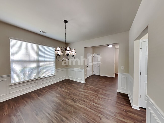 Foto del edificio - 1500 Woodberry Ct