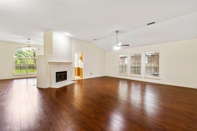 Foto del edificio - 206 N Dreamweaver Cir