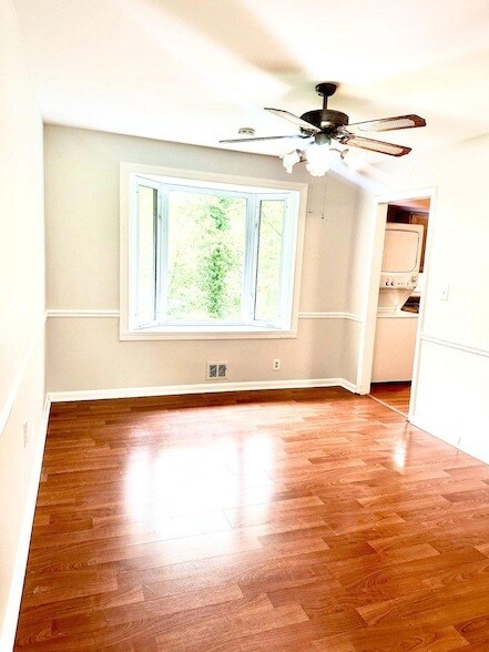 Foto del edificio - 3535 Duke St