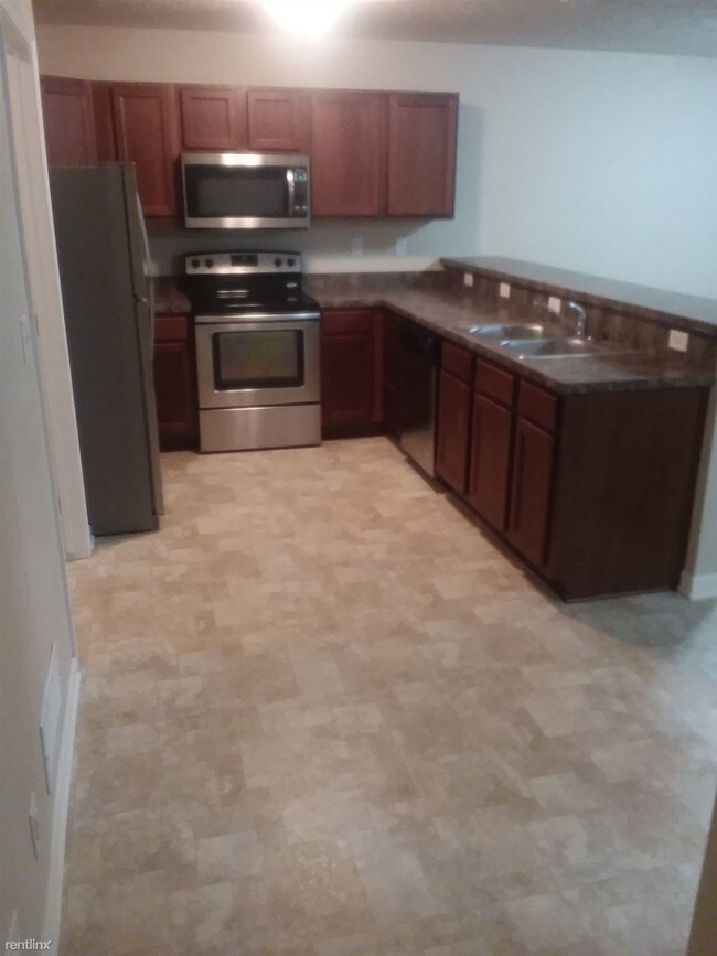 Foto del edificio - 3 br, 2.5 bath Townhome - 2119 W Kostal Ct