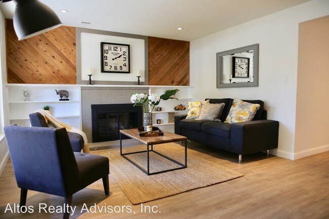 Foto del edificio - 3411-3415 Bay Rd