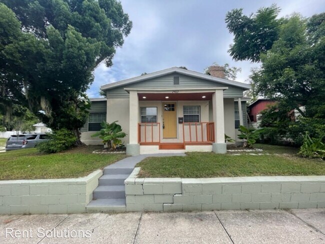 Building Photo - 3 br, 2 bath House - 2402 E 17th Ave