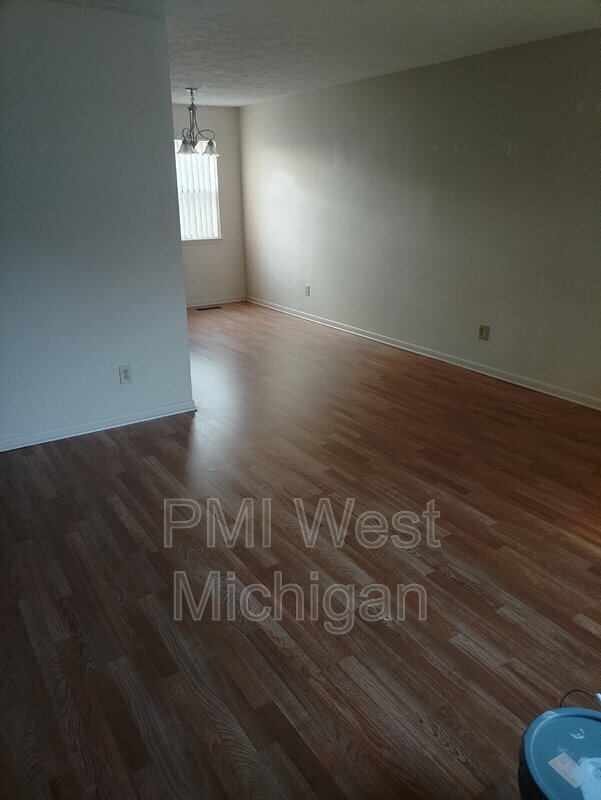 Photo - 4254 Bond St Townhome