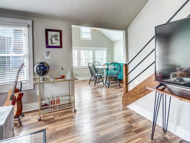 Foto del edificio - 314 25th Half St