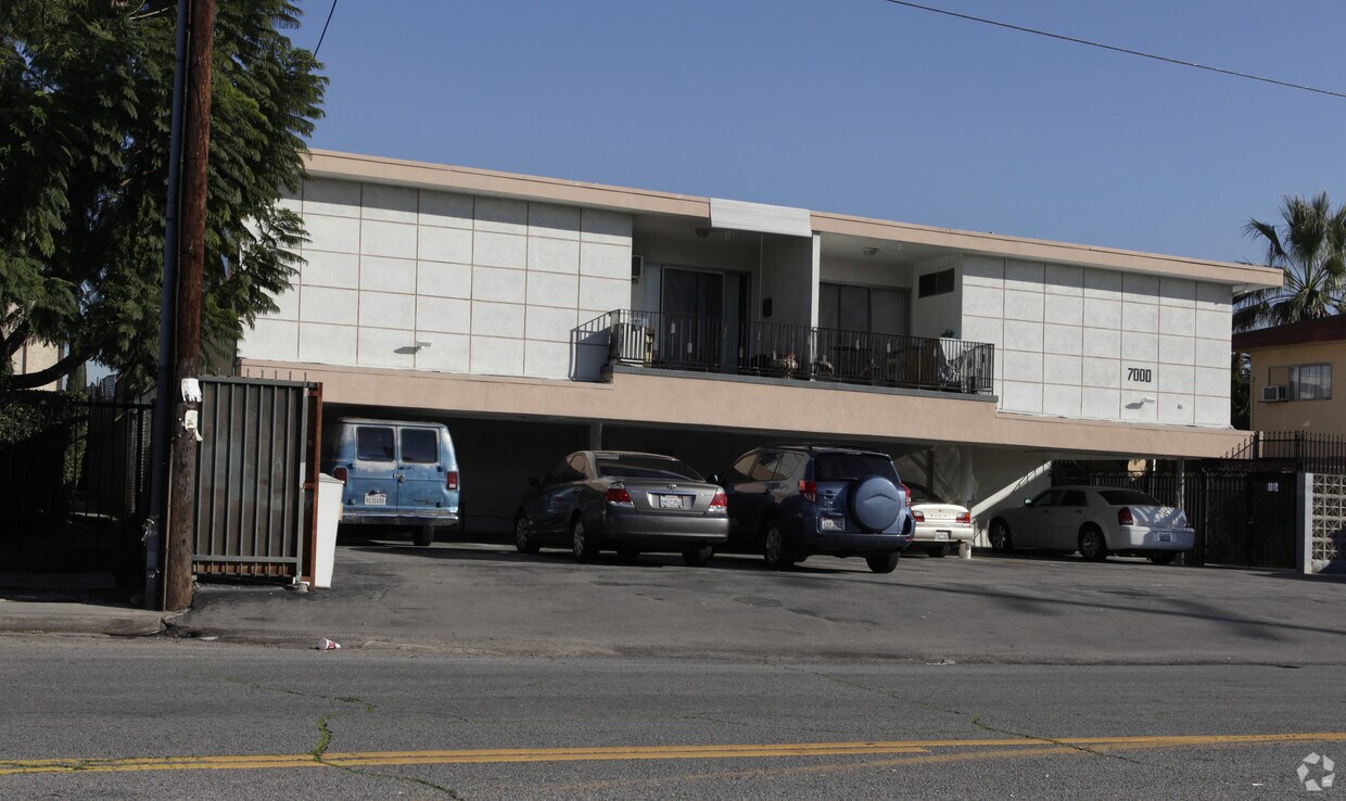 Building Photo - 7000 Fulton Ave