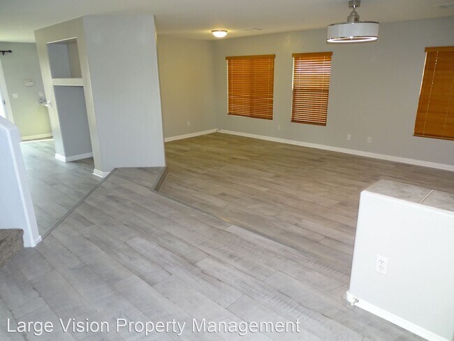 Foto del edificio - 4 br, 2.5 bath House - 9773 Sonora Bend Ave