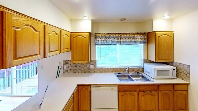 Foto del edificio - 1412 Sweetbay Dr