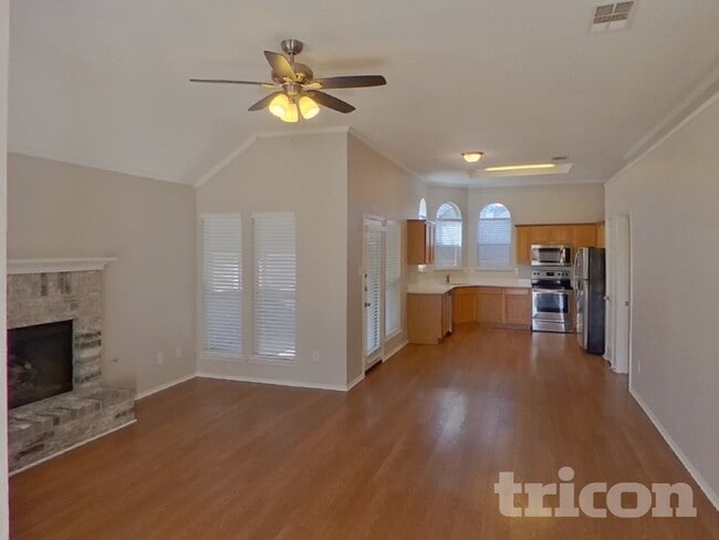 Building Photo - 2983 Firewheel Dr