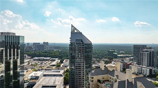 Building Photo - 3338 Peachtree Rd