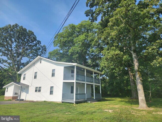 Foto del edificio - 38525 Chaptico Rd